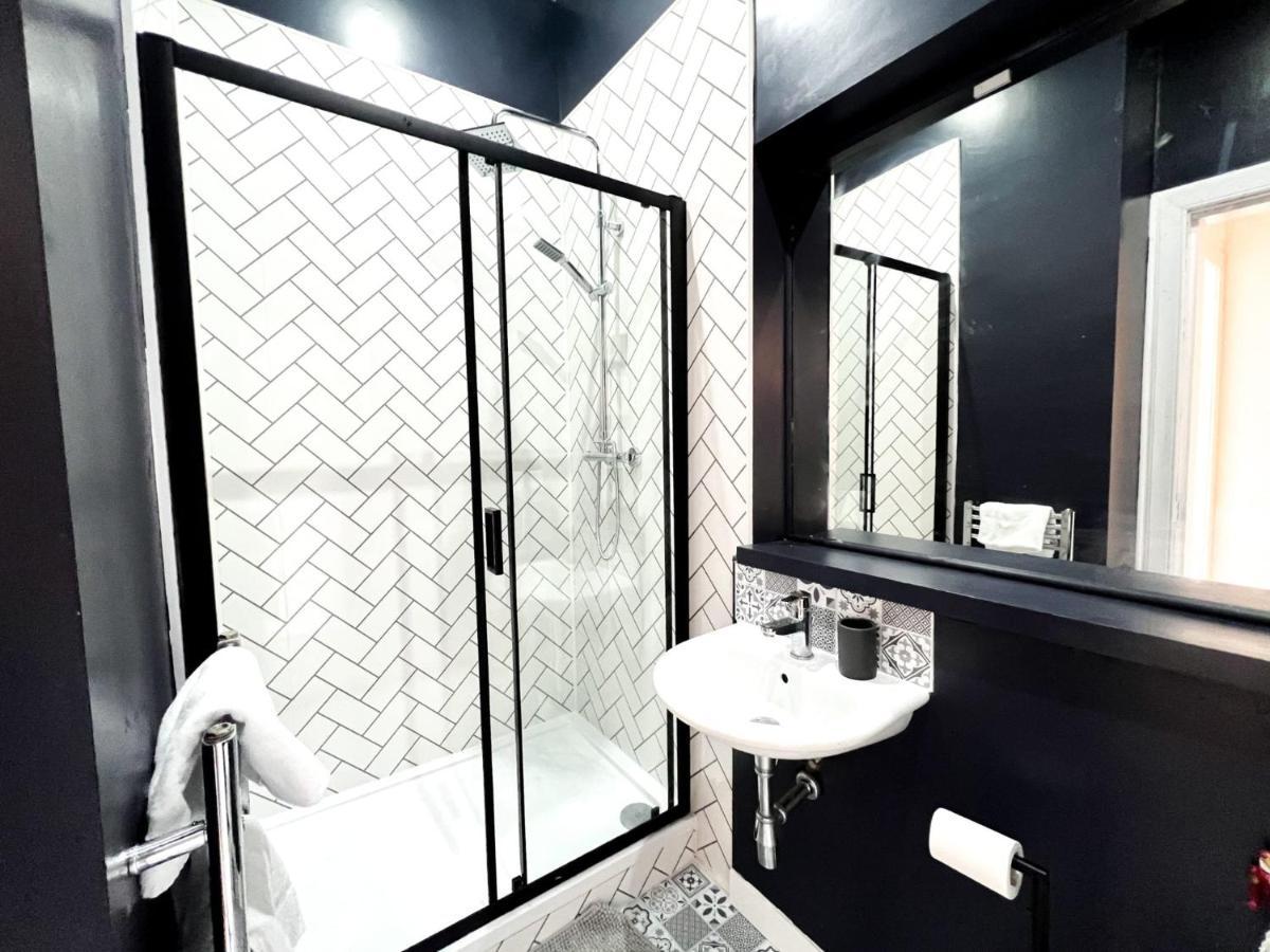 爱丁堡Bohemian 1Br Flat In Abbeyhill公寓 外观 照片