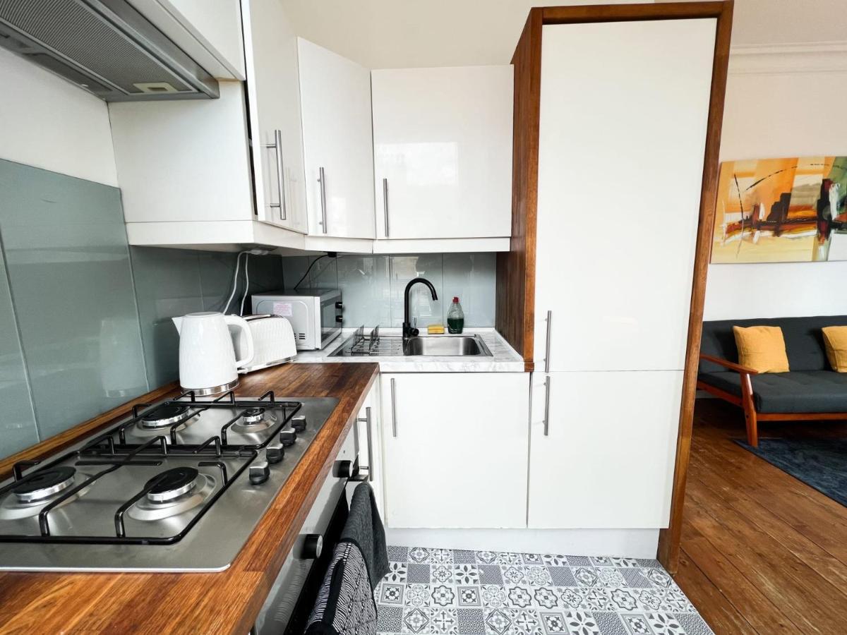 爱丁堡Bohemian 1Br Flat In Abbeyhill公寓 外观 照片